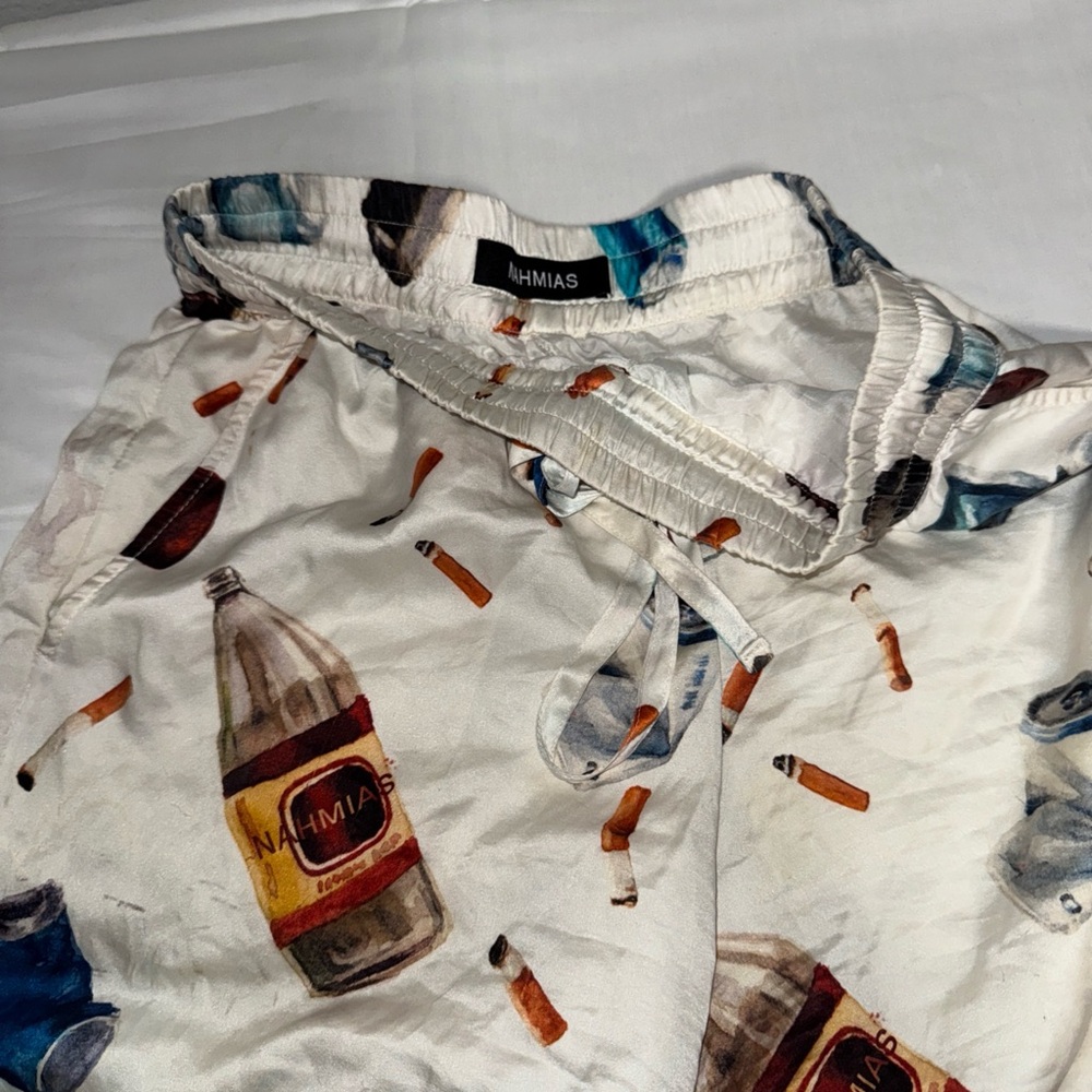 Athletic White Shorts with Eye-Catching Design